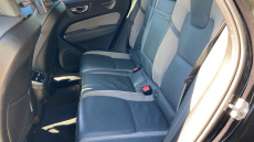 Volvo Xc60 2.0 B4D R DESIGN Pro 5dr AWD Geartronic Diesel Estate